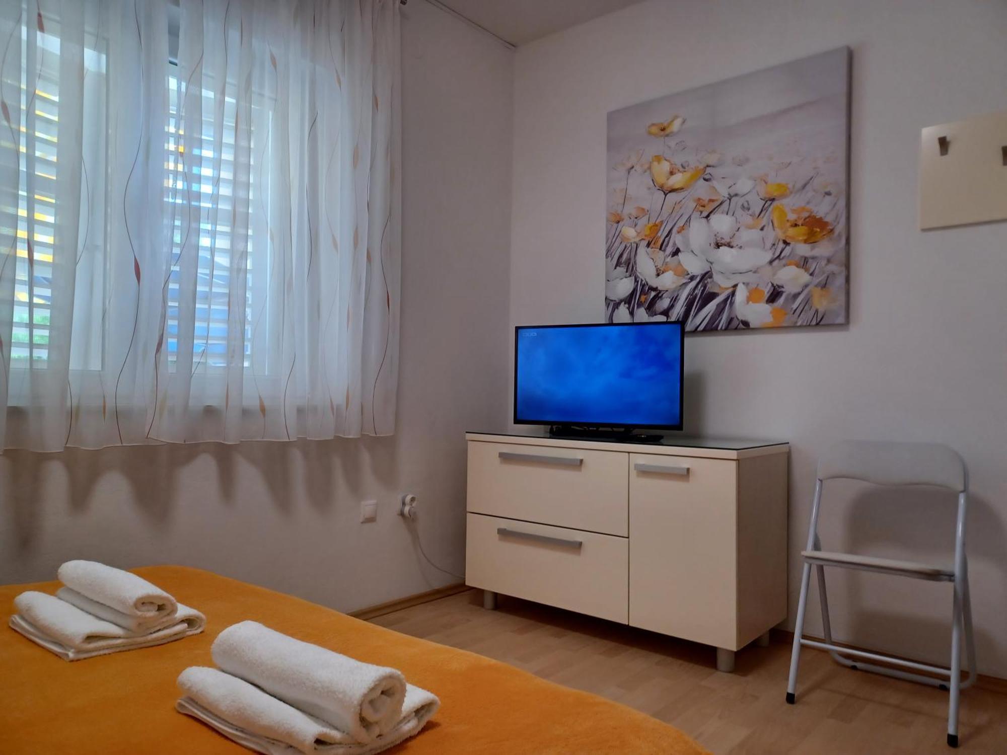 Mg Ravlic Apartments Makarska Bagian luar foto